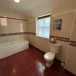 Holiday home 7 Clos Na Feirme Four Bedroom House With Hot Tub Galway