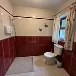 7 Clos Na Feirme Four Bedroom House With Hot Tub * Galway